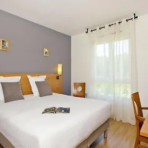 2* Aparthotel Sejours & Affaires Annecy Le Pont Neuf